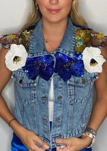 Load image into Gallery viewer, FLOWER POWER VEST