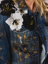 Load image into Gallery viewer, FLOWER POWER JACKET